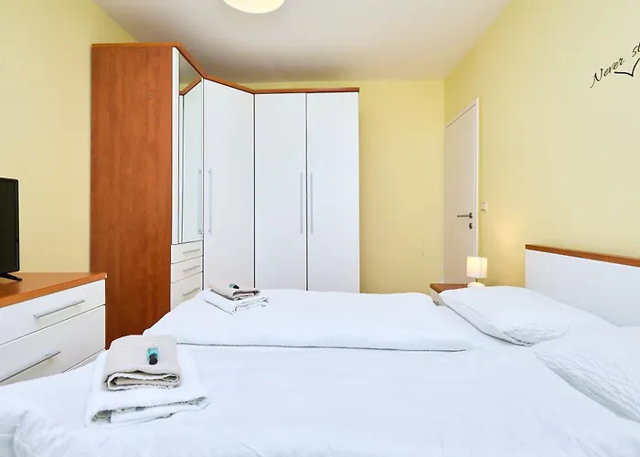 Mins 아파트 *